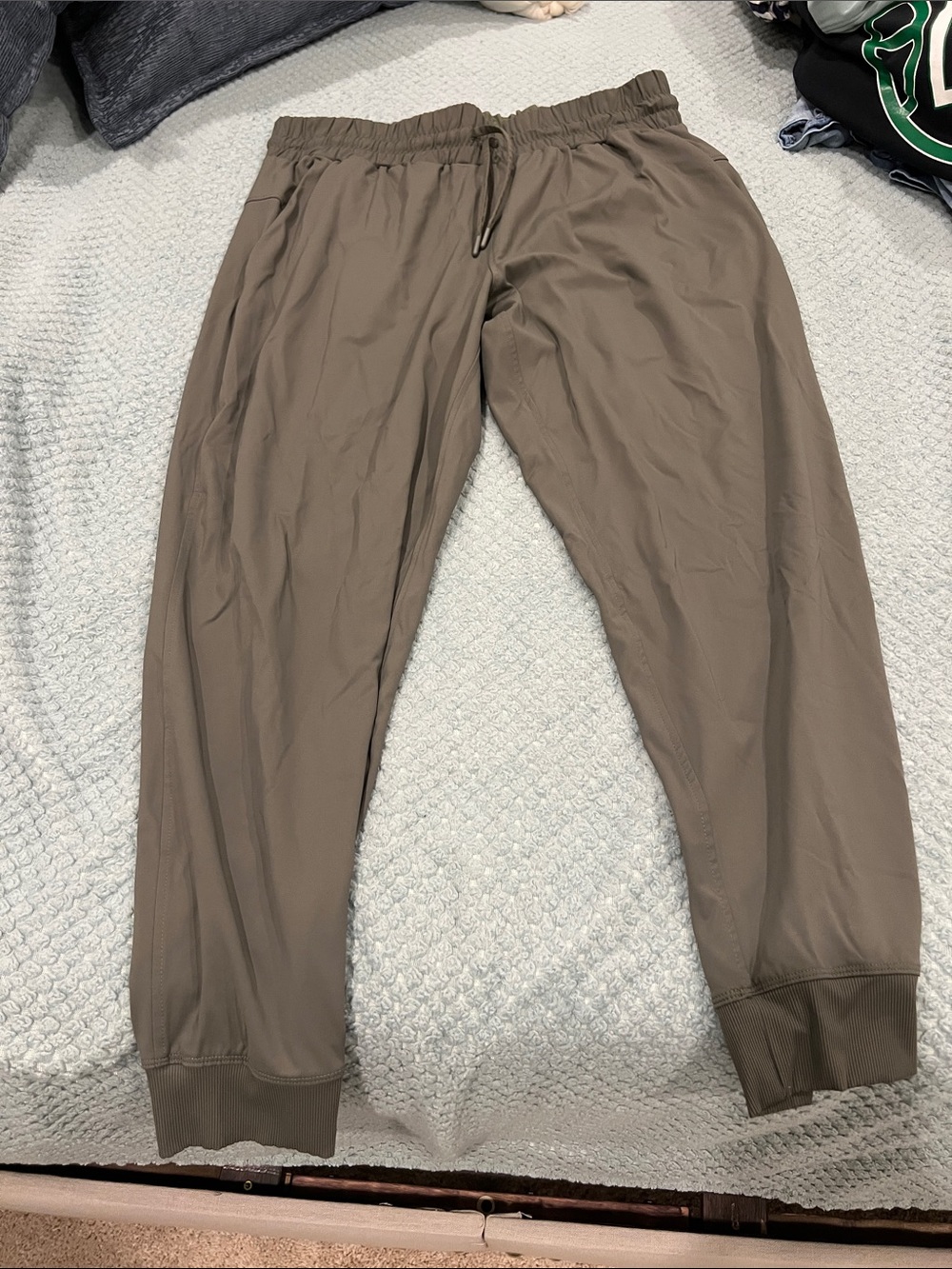 Women's Olive Elastic-Waist Jogger Pants